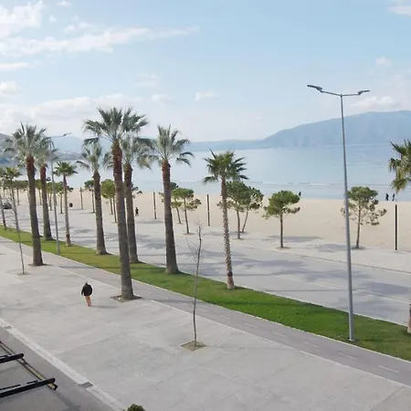 Marina * Vlore