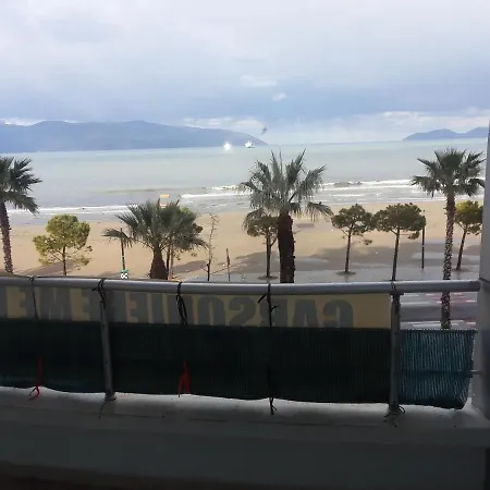 Sea View Marina