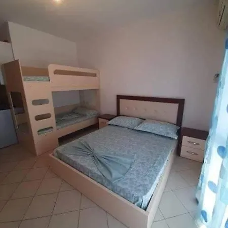 Daire Sea View Marina *